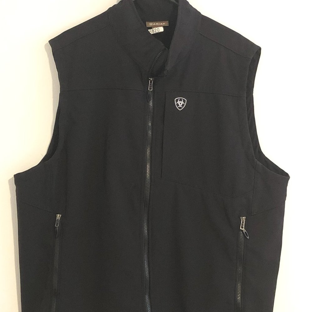 ARIAT XXL Men's Logo Softshell 2.0 Cav Vest